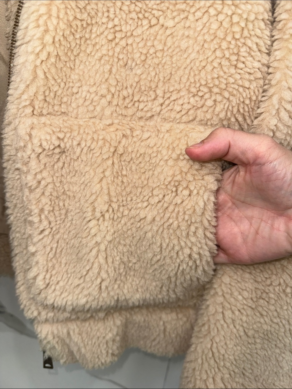 Thread & Supply Plush Thick Teddy Sherpa Fleece Jacket in Beige - Picture 4 of 7